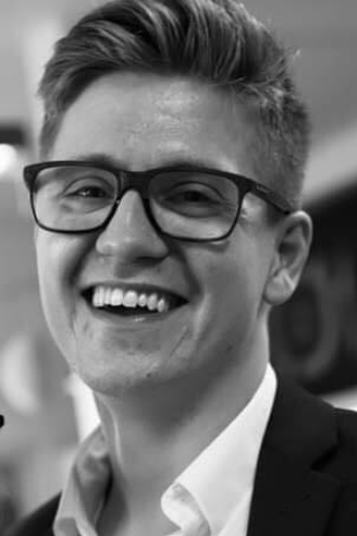 Nicklas 200×300 Niclas portræt